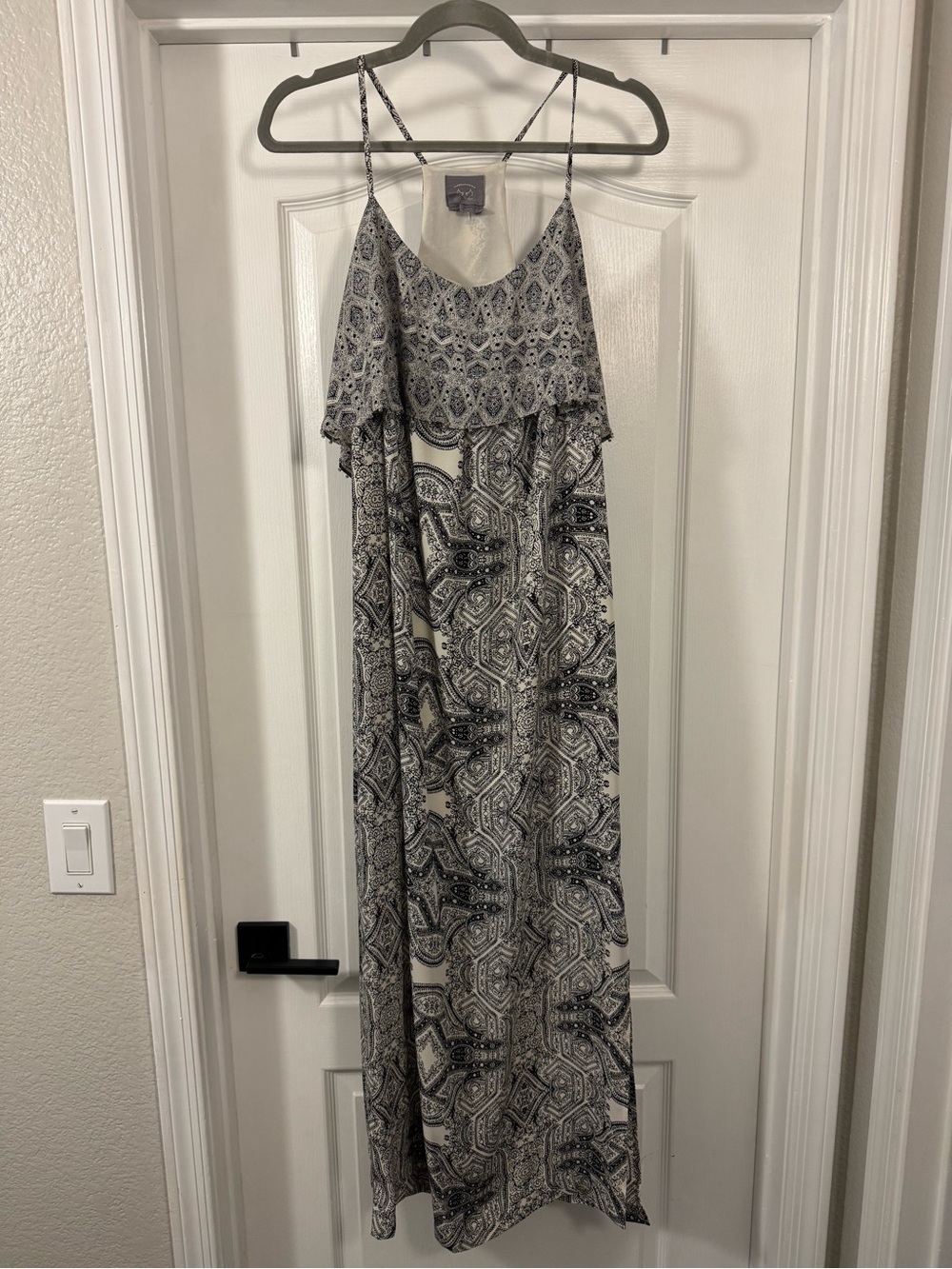 Anthropologie Vanessa Virginia Printed Spaghetti-Strap Maxi Dress - Picture 2 of 16